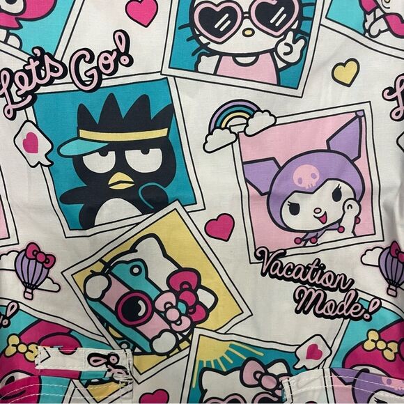 Tooniforms Scrubs Top For Women Round Neck TF787 - Picture 5 of 9